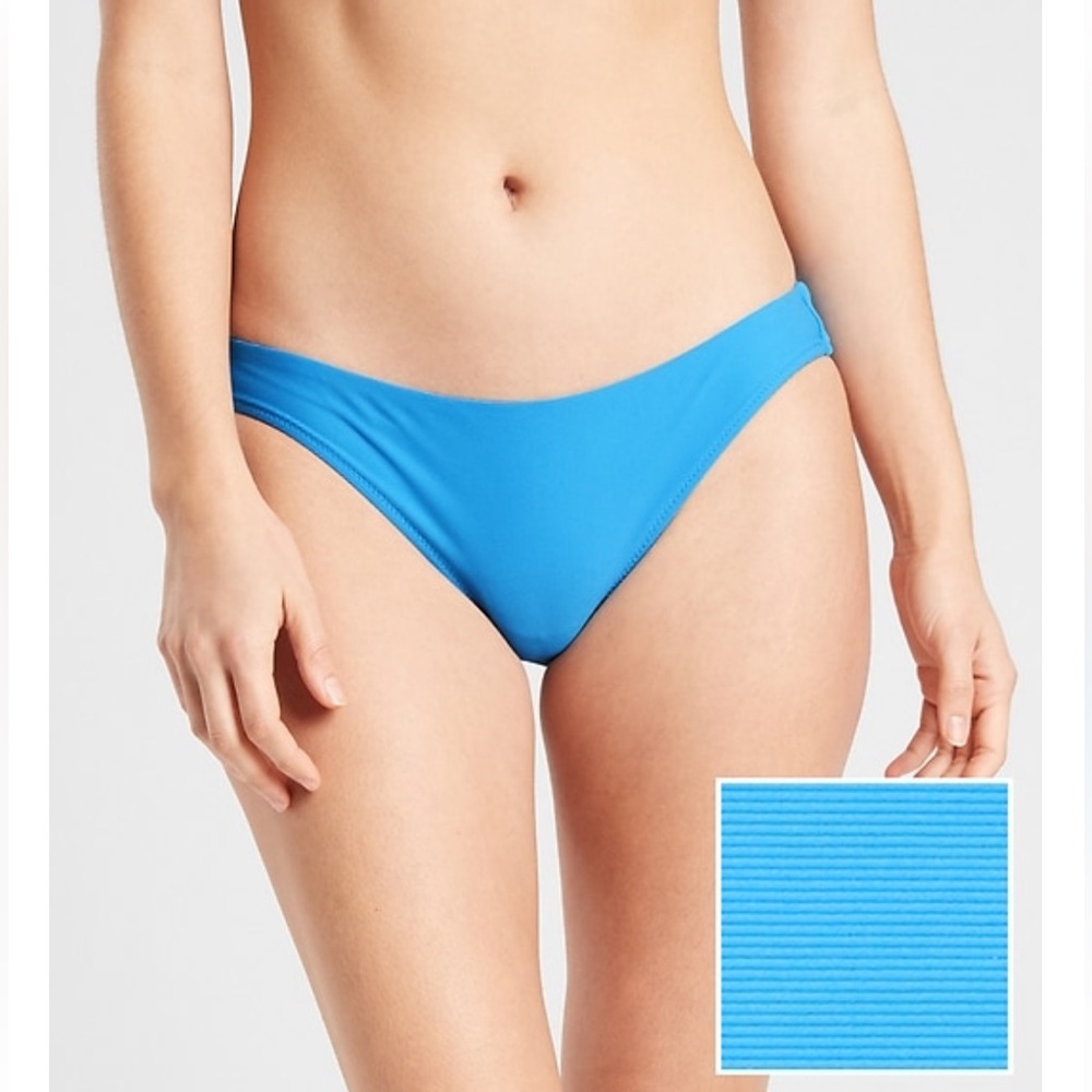 Athleta Ribbed Cloudbreak Mid Rise Bikini Bottom - Picture 6 of 10